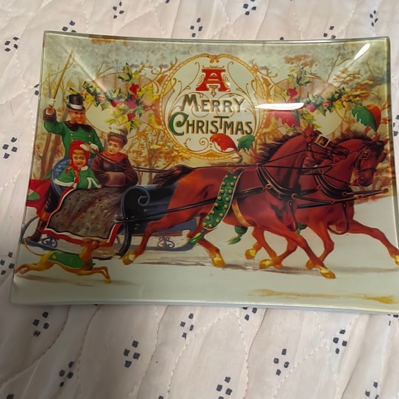 Merry Christmas Dish World Market - Picture 1 of 2